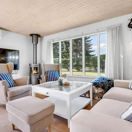 Kaelle - 750m From The Sea By Interhome Bøtø By