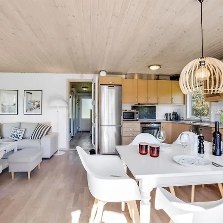 Feriehus Kaelle - 750m From The Sea By Interhome